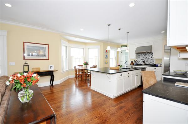 42 Pilgrim Road Concord, MA 01742 - Photo 10 of 22 Gallery Image 10