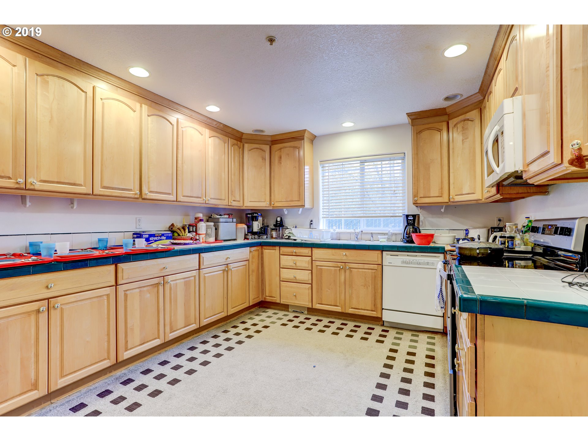 9776 Southwest Denney Road Beaverton, OR 97008 - Photo 13 of 22 Gallery Image 13