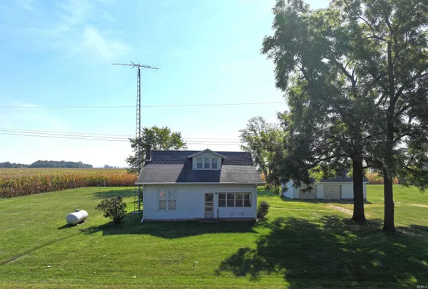 $190,000 | 5556 South S R 119 Road, Star City, IN 46985