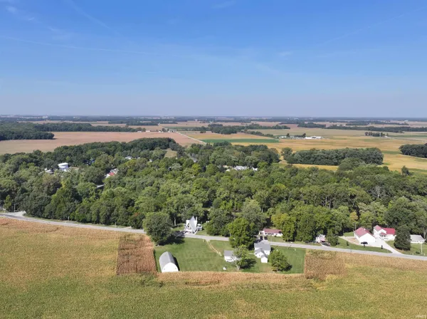 $190,000 | 5556 South S R 119 Road, Star City, IN 46985