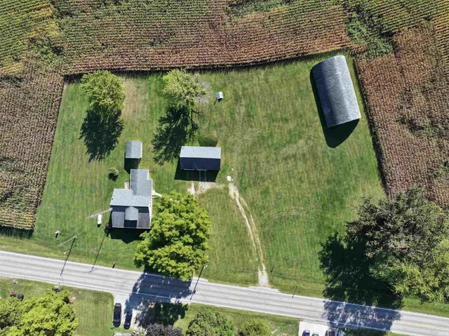 $200,000 | 5556 South S R 119 Road, Star City, IN 46985