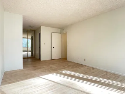 $4,200 | 400 Davey Glen Road, Unit 4505, Belmont, CA 94002