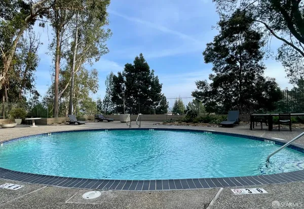 $4,200 | 400 Davey Glen Road, Unit 4505, Belmont, CA 94002