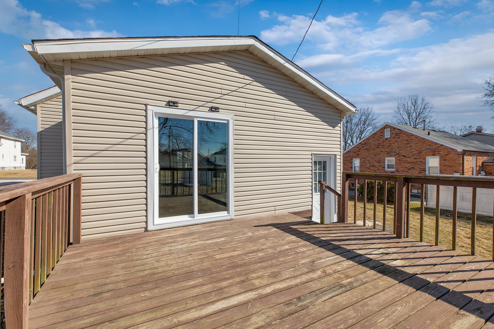 808 2nd Street Gillespie, IL 62033 - Photo 13 of 40