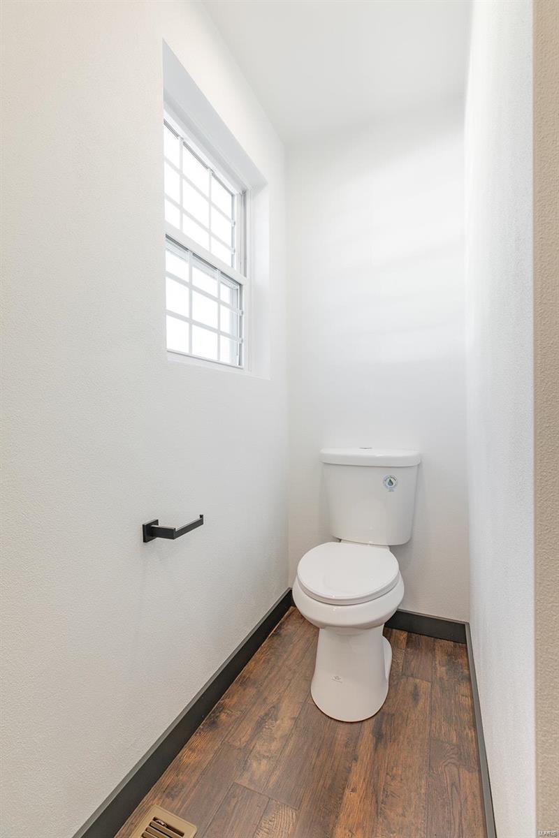 808 2nd Street Gillespie, IL 62033 - Photo 29 of 40