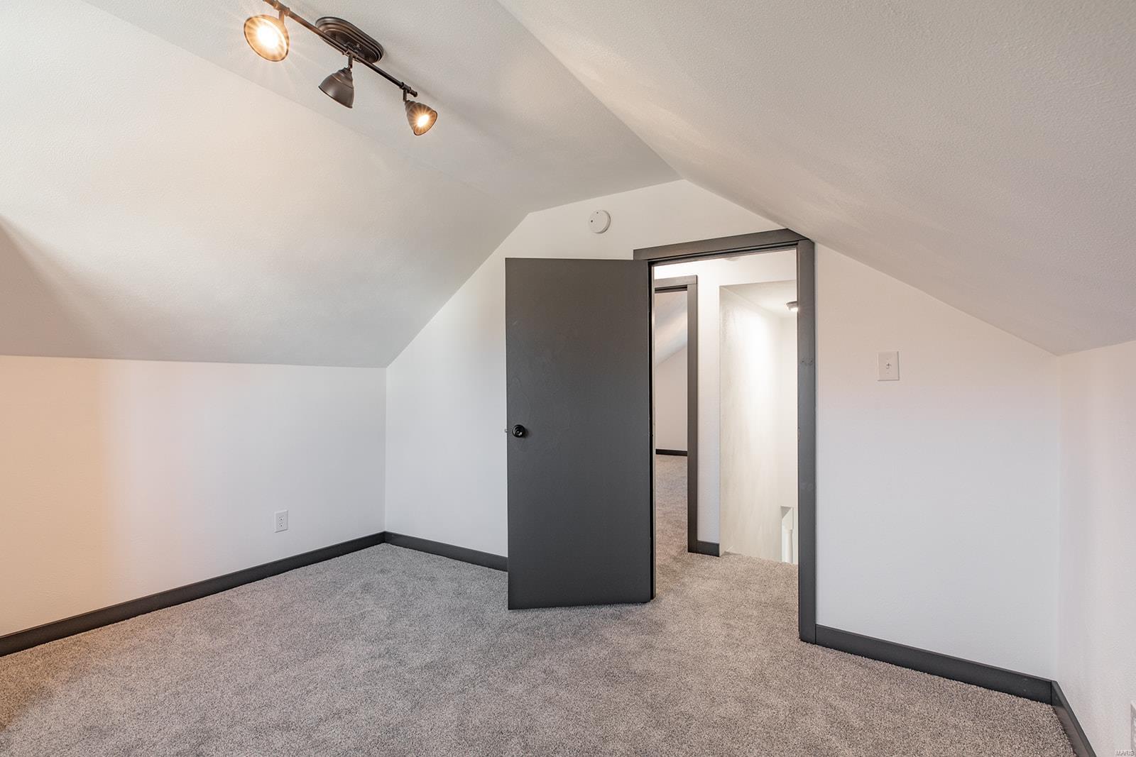 808 2nd Street Gillespie, IL 62033 - Photo 31 of 40