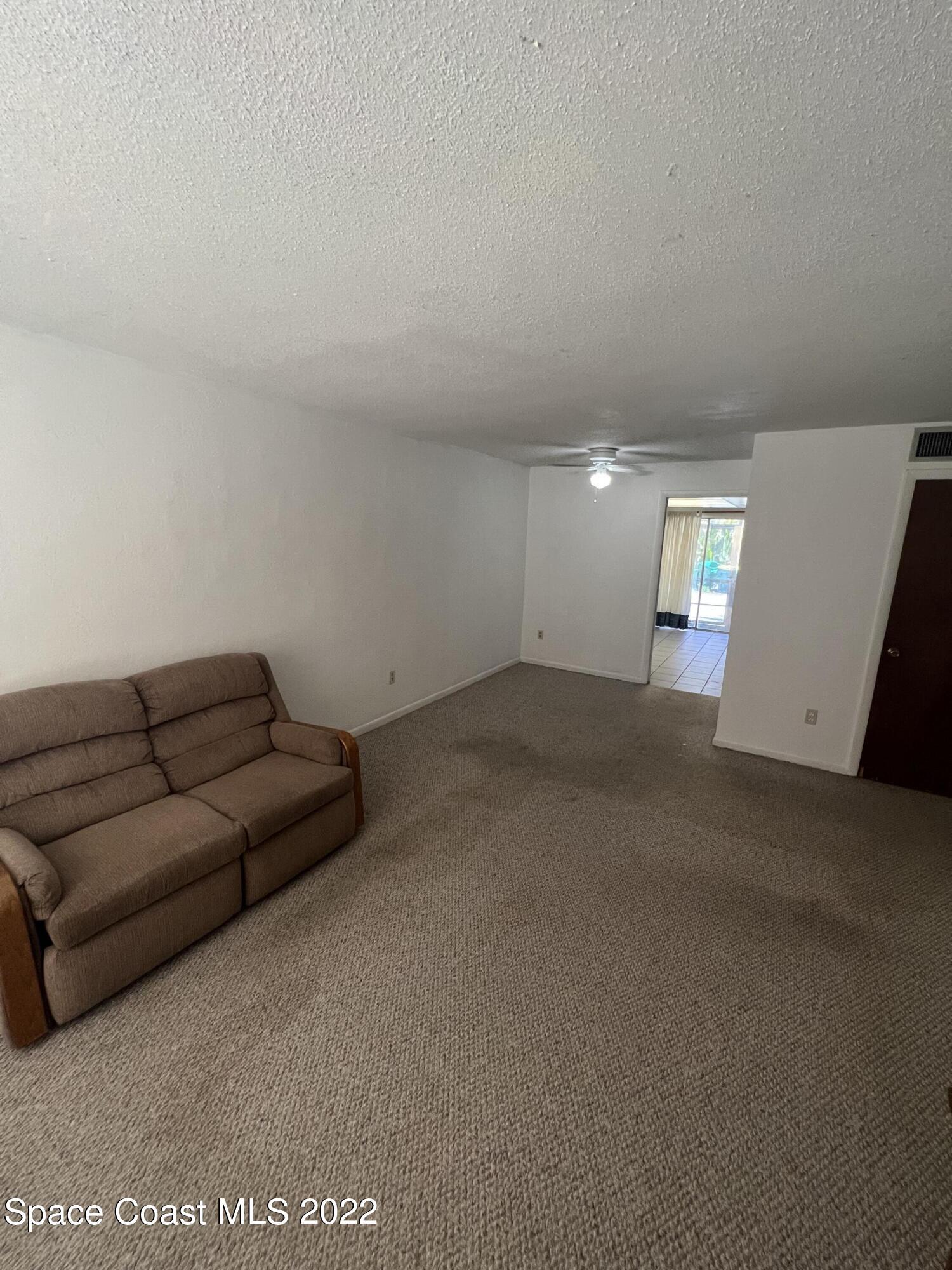 2270 West New Haven Avenue, Unit 2270 Melbourne, FL 32904 - Photo 4 of 9 IMG_6594