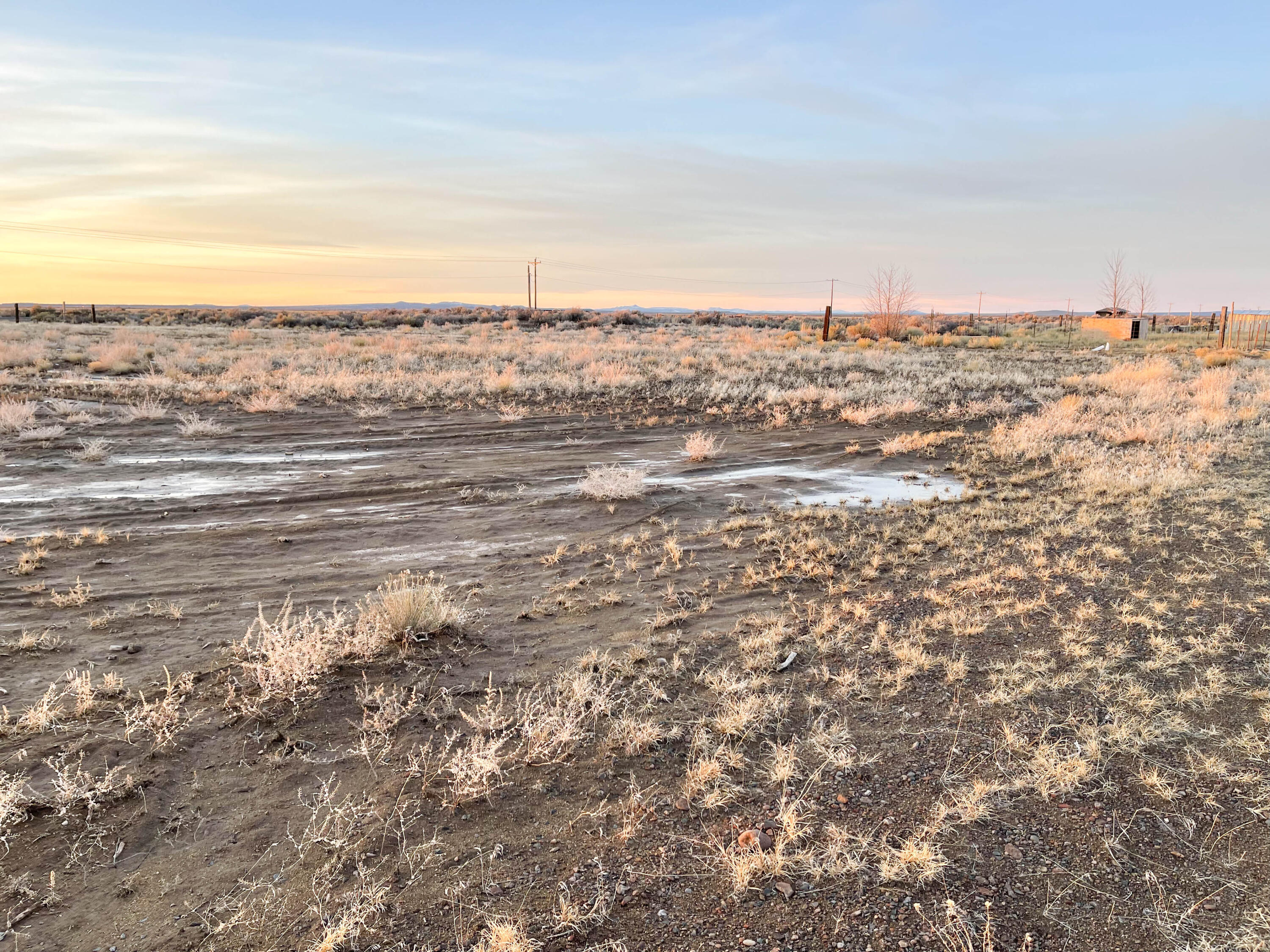 57999 Fossil Lake Road Christmas Valley, OR 97641 - Photo 2 of 5 East View