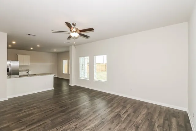 $1,970 | 424 Polly Grove Drive, Katy, TX 77493