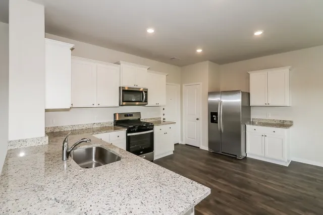 $1,970 | 424 Polly Grove Drive, Katy, TX 77493