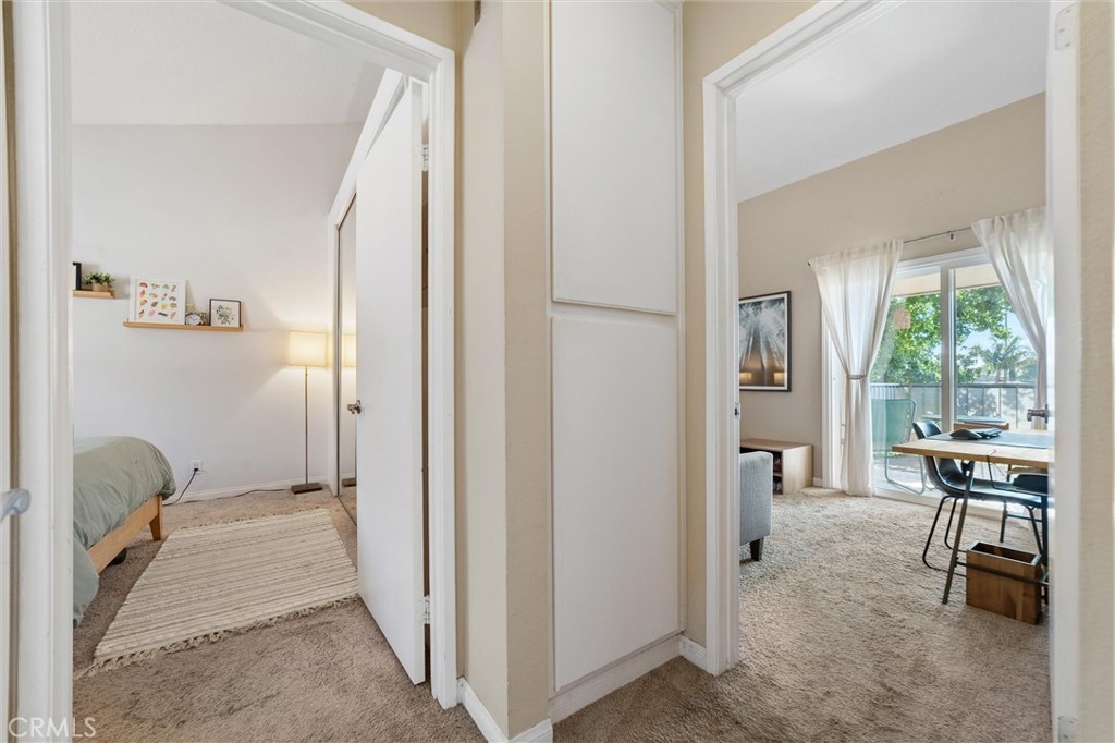 3501 East Ransom Street, Unit 304 Long Beach, CA 90804 - Photo 15 of 22 Hallway