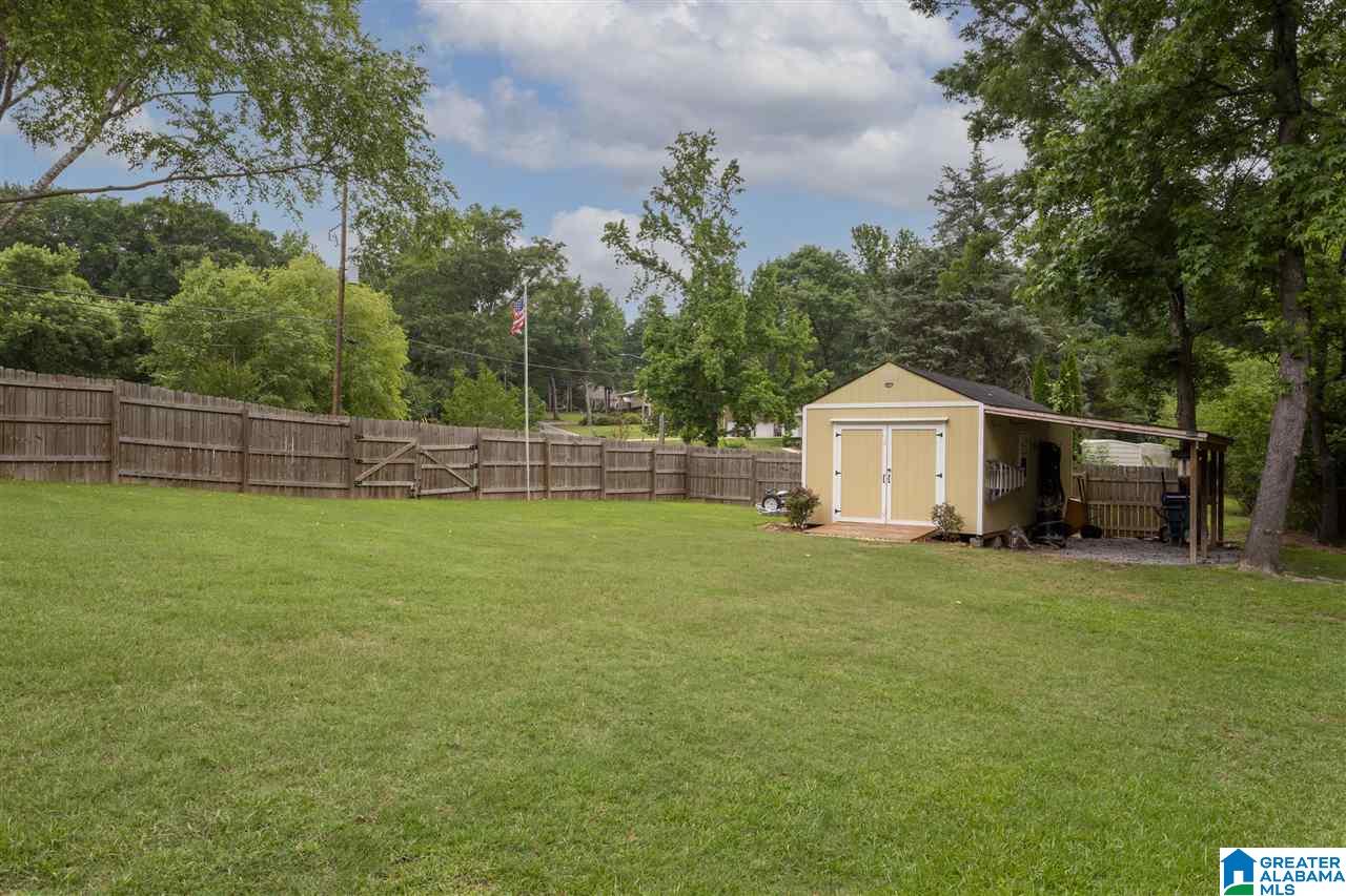 133 Oak Street Alabaster, AL 35114 - Photo 4 of 16