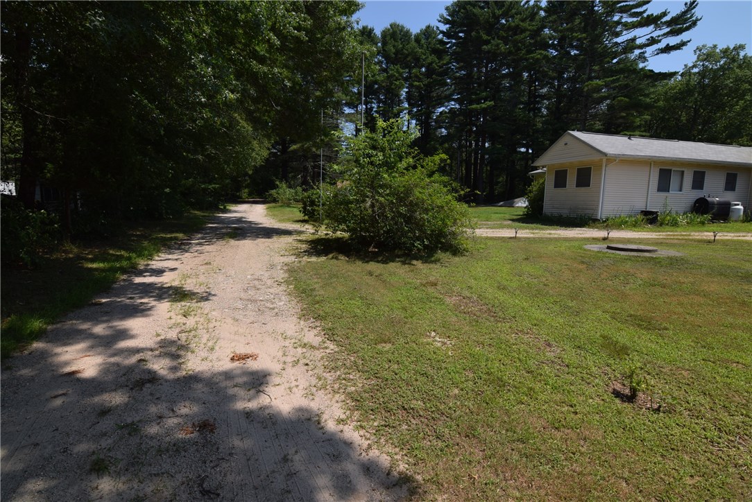 243 Fenner Hill Road Hopkinton, RI 02832 - Photo 5 of 33