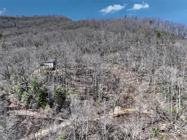 a view of a dry field