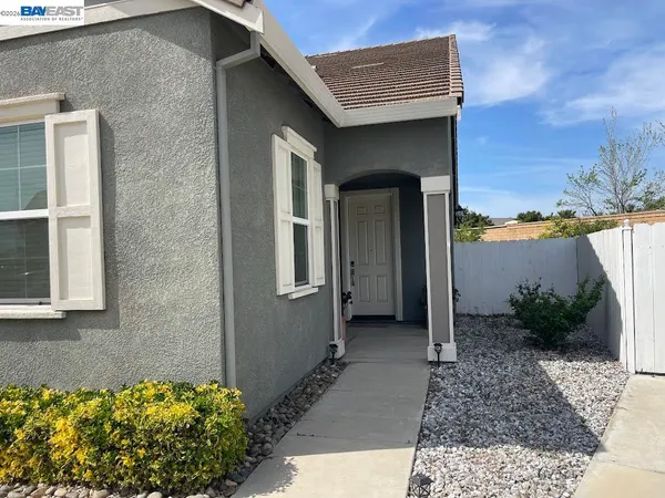$2,995 | 1235 Santona Court, Manteca, CA 95337