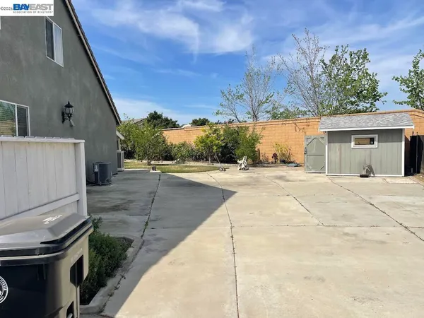 $2,995 | 1235 Santona Court, Manteca, CA 95337