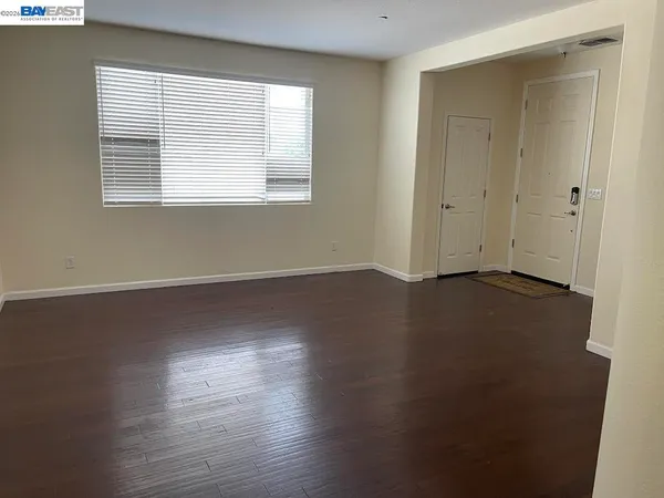 $2,995 | 1235 Santona Court, Manteca, CA 95337