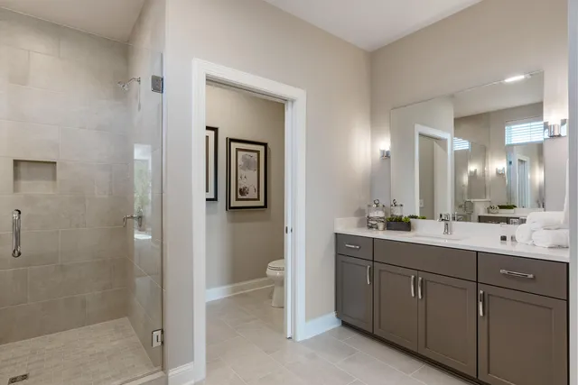 $1,099,999 | 1749 North River Road, River Hills, WI 53217