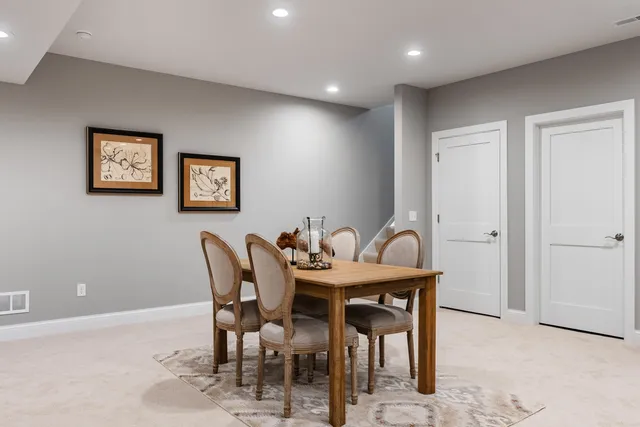 $1,099,999 | 1749 North River Road, River Hills, WI 53217