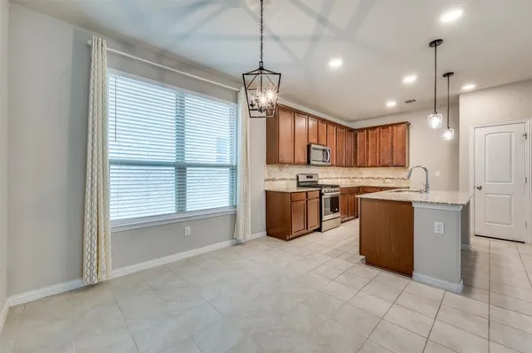 $2,300 | 2028 Barx Drive, Little Elm, TX 75068