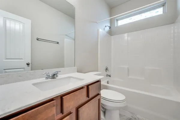 $2,300 | 2028 Barx Drive, Little Elm, TX 75068