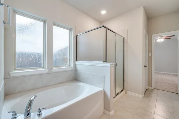 $2,300 | 2028 Barx Drive, Little Elm, TX 75068