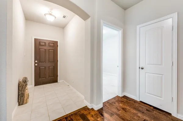 $2,300 | 2028 Barx Drive, Little Elm, TX 75068