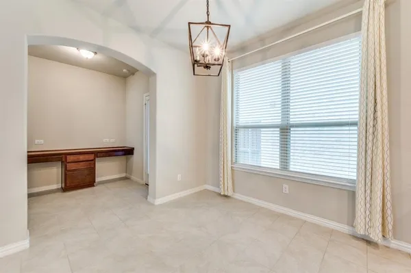 $2,300 | 2028 Barx Drive, Little Elm, TX 75068