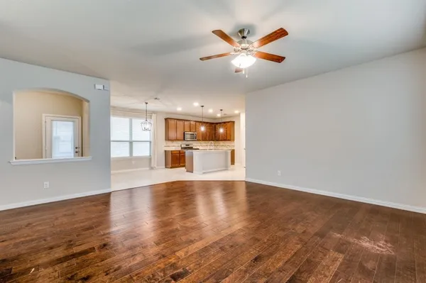 $2,300 | 2028 Barx Drive, Little Elm, TX 75068