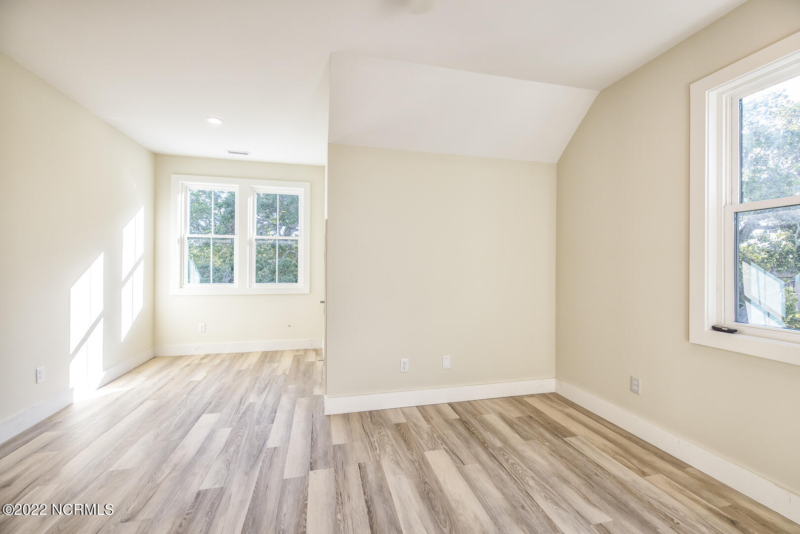 260 Little Kinston Road Surf City, NC 28445 - Photo 45 of 71 DP75