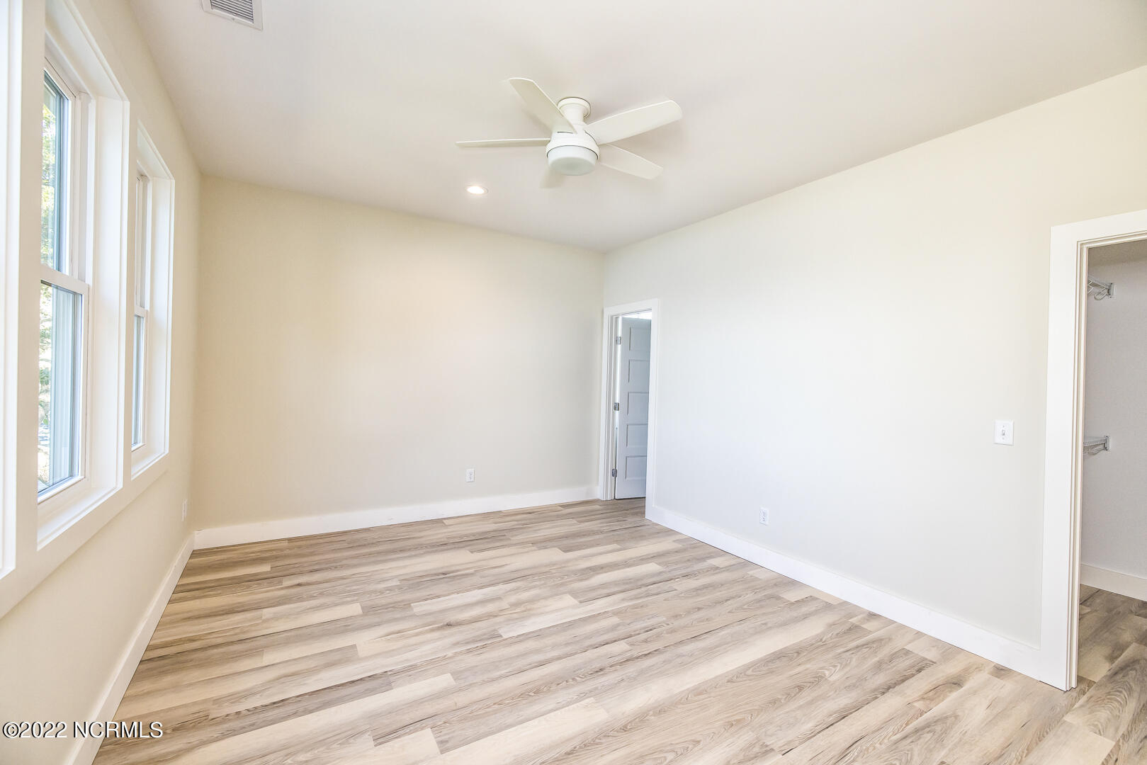 260 Little Kinston Road Surf City, NC 28445 - Photo 53 of 71 DP86