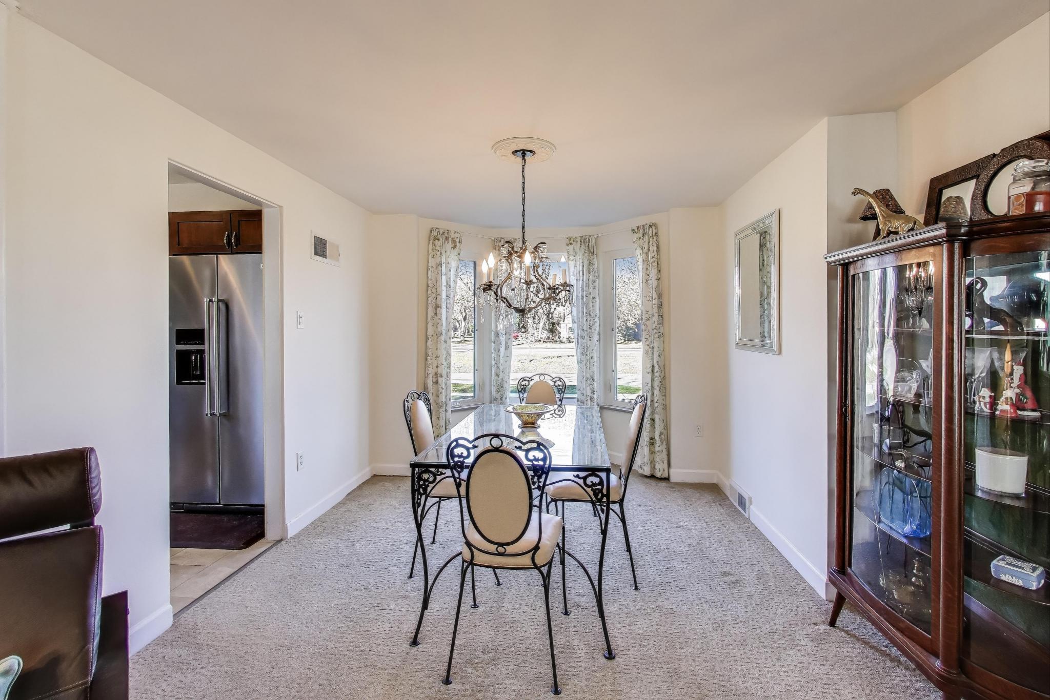 108 Beverly Place Munster, IN 46321 - Photo 12 of 46 2048x1366