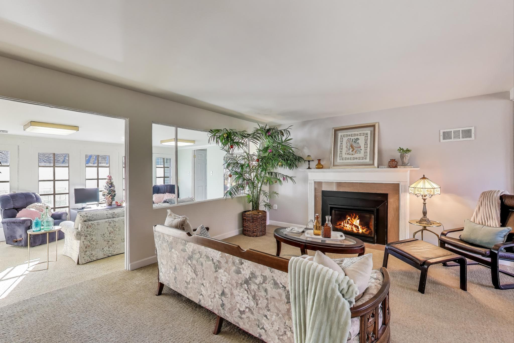 108 Beverly Place Munster, IN 46321 - Photo 2 of 37 2048x1366