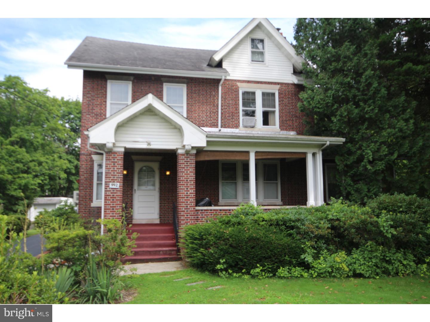 992 Lawrence Road Lawrenceville, NJ 08648 - Photo 1 of 25 Exterior Front