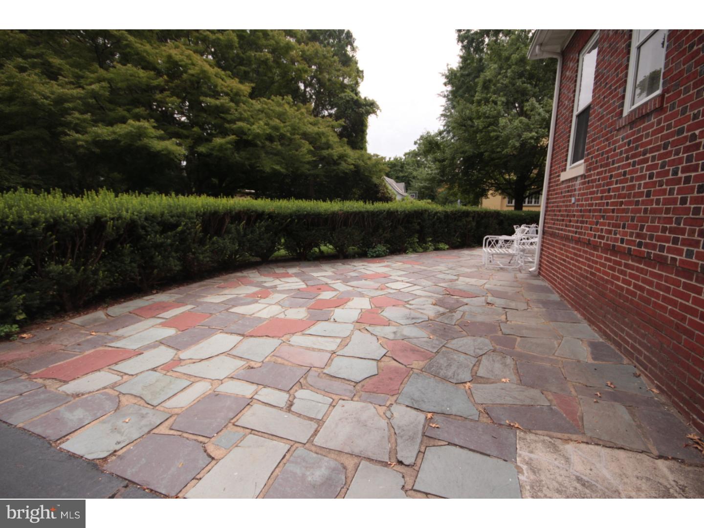 992 Lawrence Road Lawrenceville, NJ 08648 - Photo 19 of 25 Exterior
