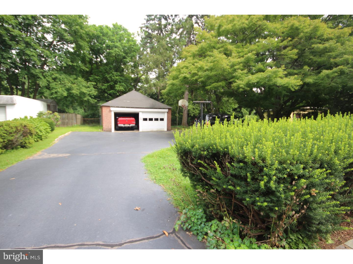 992 Lawrence Road Lawrenceville, NJ 08648 - Photo 22 of 25 View