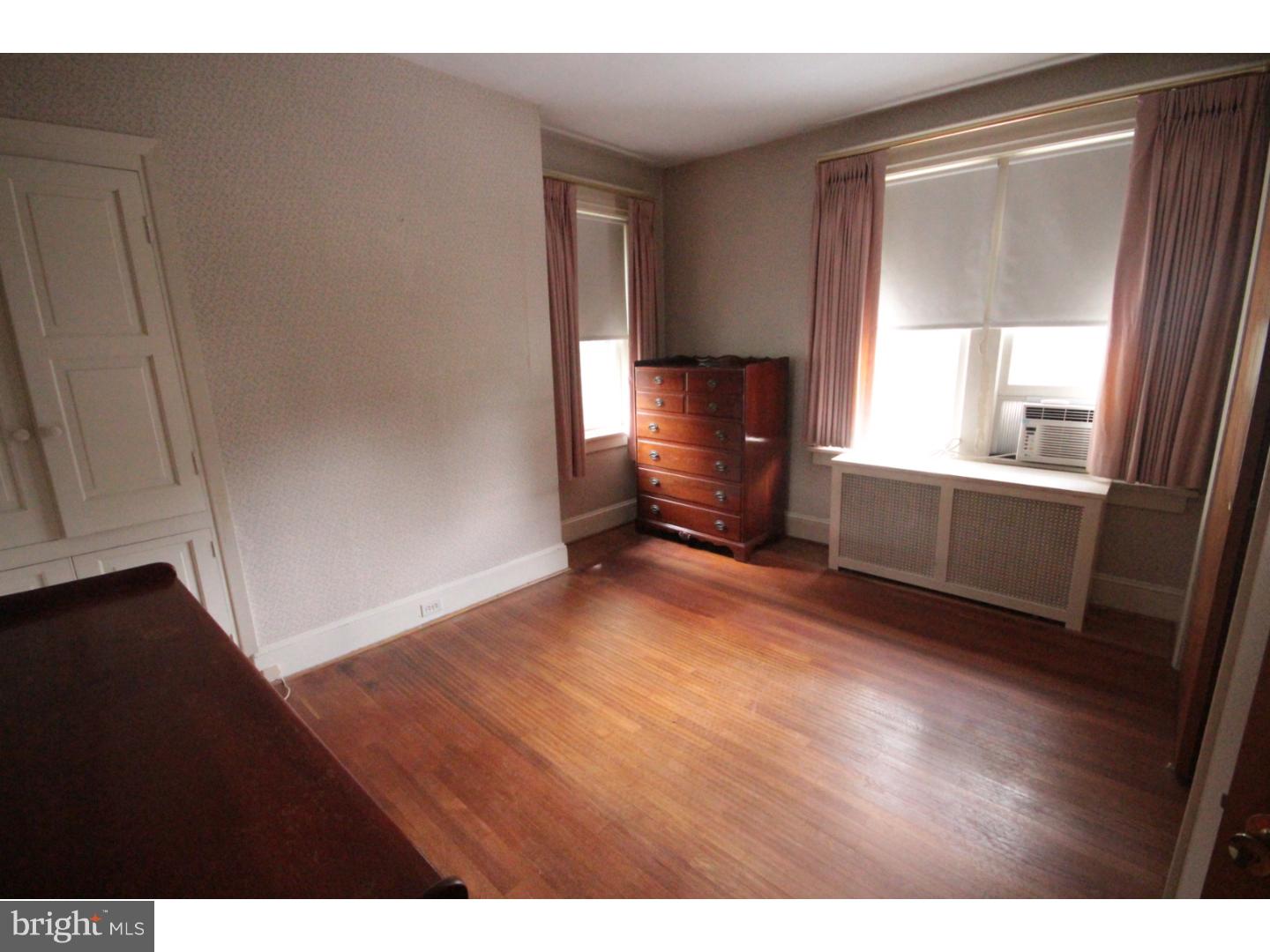 992 Lawrence Road Lawrenceville, NJ 08648 - Photo 10 of 25 Bedroom 2