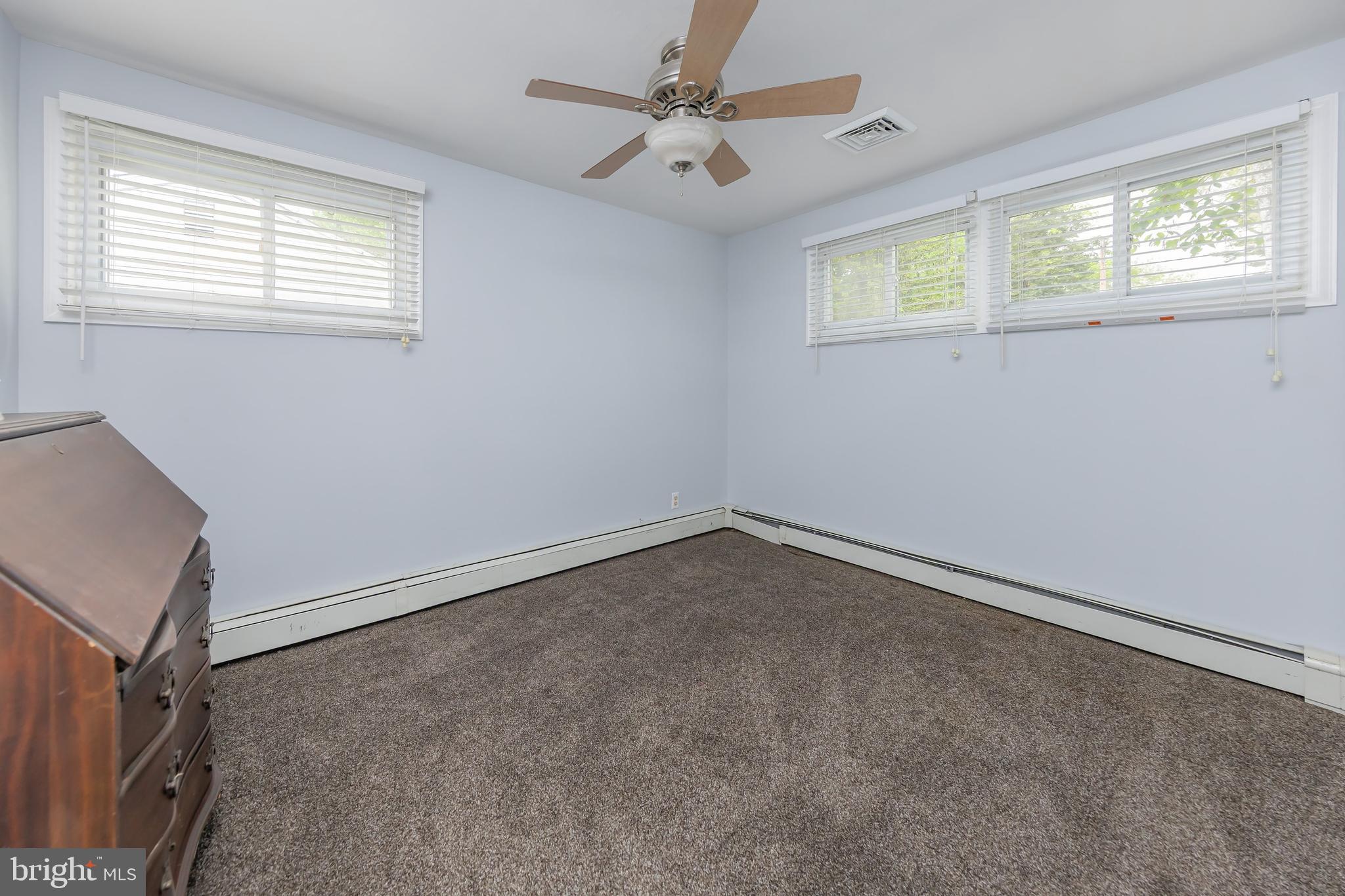 1279 Thomson Road Abington, PA 19001 - Photo 16 of 24 Gallery Image 16