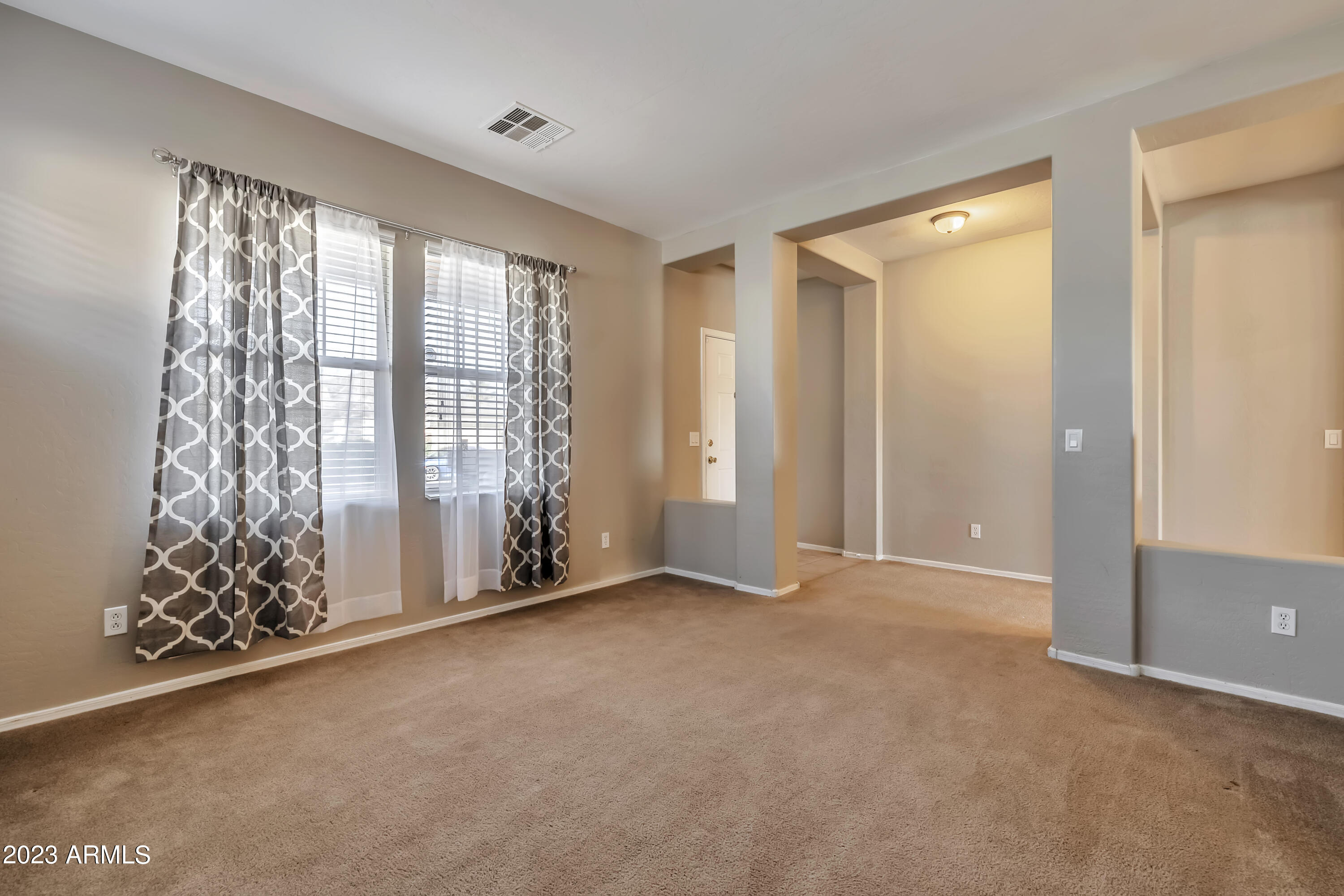 14987 West Bloomfield Road Surprise, AZ 85379 - Photo 3 of 18 QPT Photo - MAP_3831