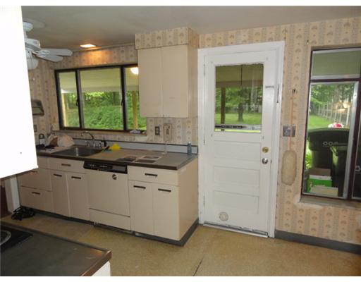 371 McKinney Road Wexford, PA 15090 - Photo 9 of 12 Kitchen.