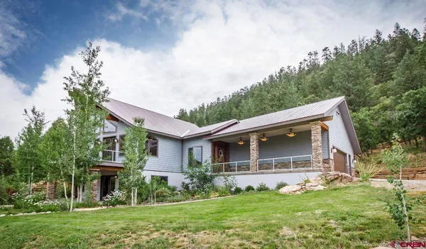 a front view of house with yard