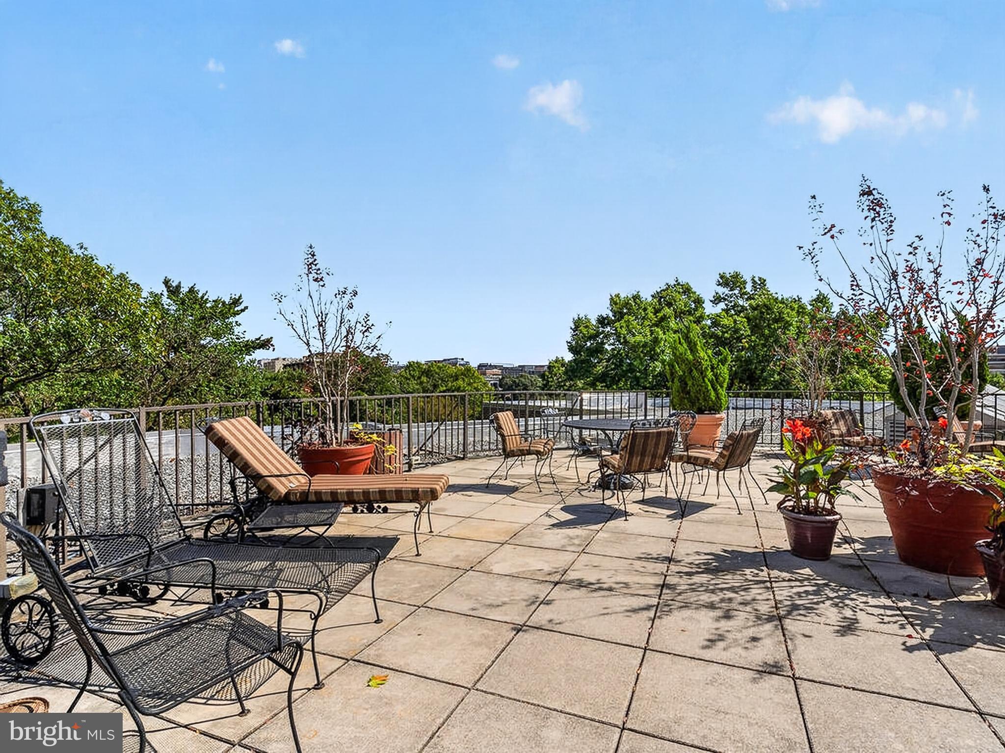 2500 Q Street Northwest, Unit 426 Washington, DC 20007 - Photo 12 of 18 Rooftop Common Area