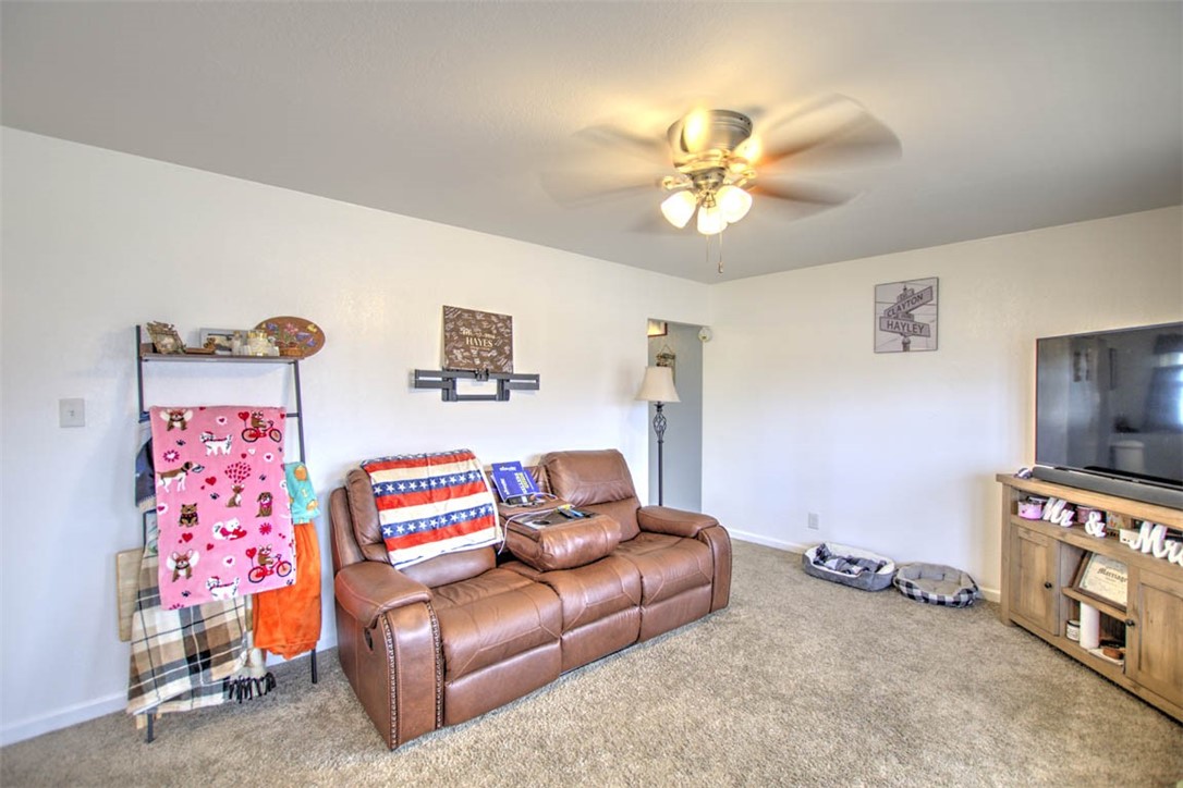 46 Medial Drive Decatur, IL 62521 - Photo 11 of 22 Gallery Image 11