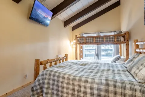 $799,000 | 150 Sierra Park Road, Unit 6, Mammoth Lakes, CA 93546