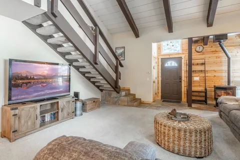 $799,000 | 150 Sierra Park Road, Unit 6, Mammoth Lakes, CA 93546