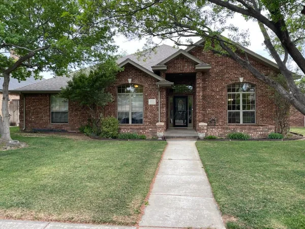 $360,000 | 6905 Canterbury Place, Amarillo, TX 79109