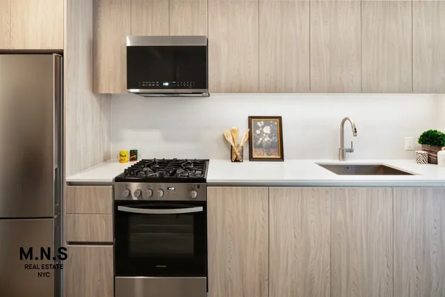 $3,339 | 54 Crown Street, Unit 1312 | Crown Heights