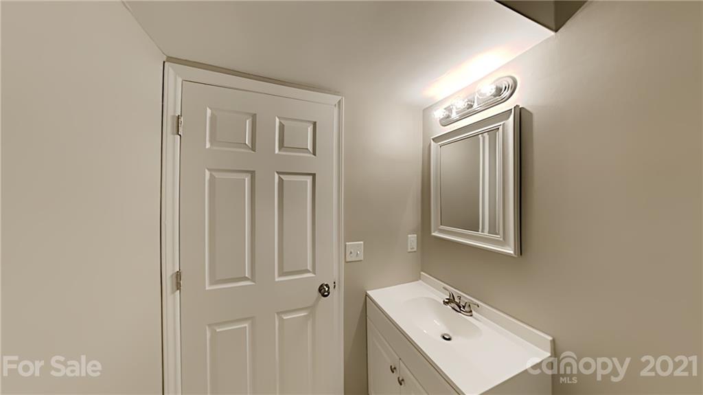 11010 Cedar View Road, Unit 8397 Charlotte, NC 28226 - Photo 11 of 13 Gallery Image 11
