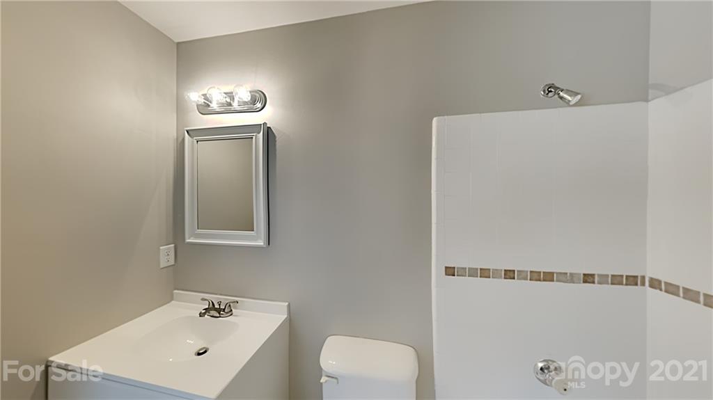 11010 Cedar View Road, Unit 8397 Charlotte, NC 28226 - Photo 9 of 13 Gallery Image 9