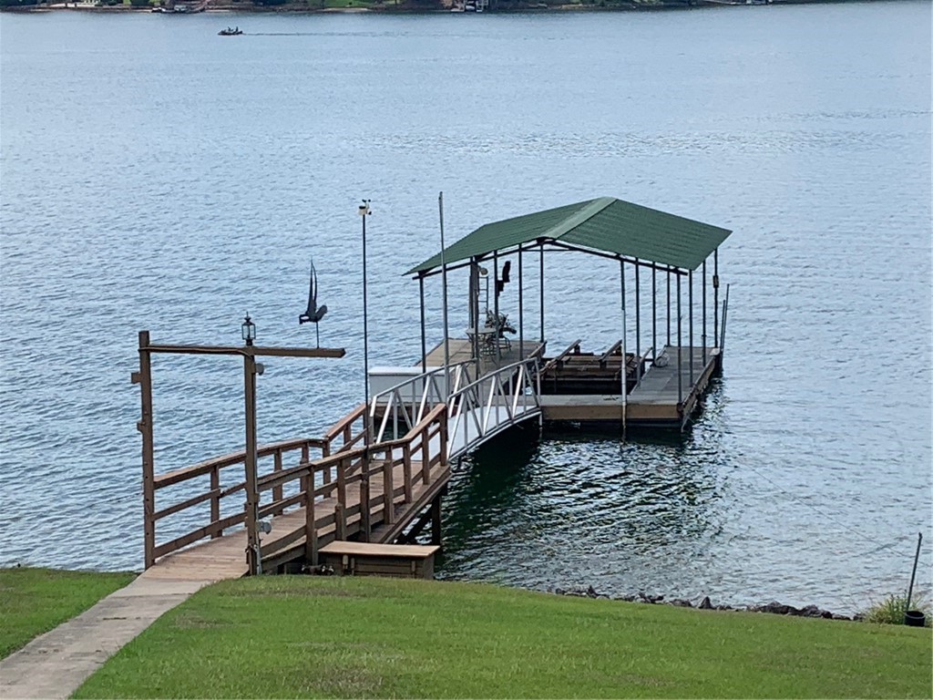 800 Keowee School Road Seneca, SC 29672 - Photo 39 of 39 Covered dock with lift